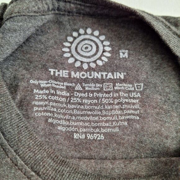 NWT-The Mountain Woman Nasty Lips Flowers Medium Graphic T-Shirt Gift‎ Biker - Picture 6 of 8